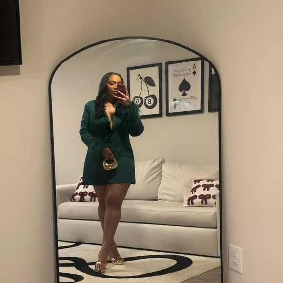 Hunter green feather dress - Picture 2 of 2